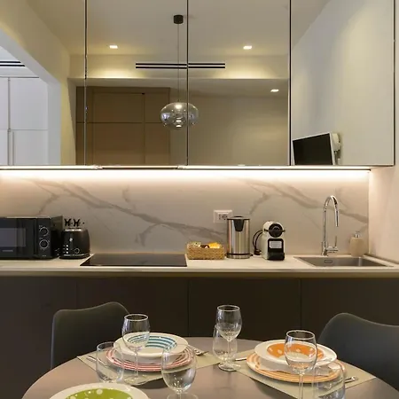 The Chic Loft In The Heart Of The - Bemyhost * Bologna