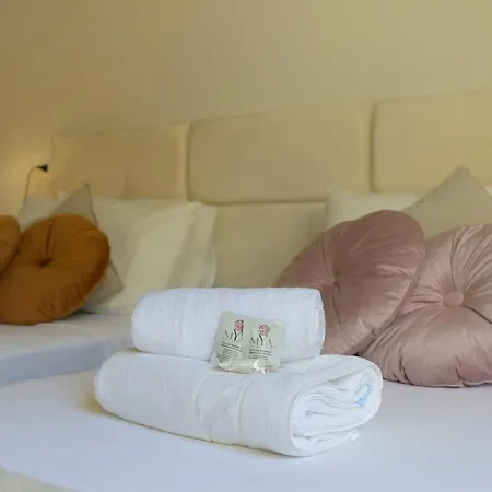 The Chic Loft In The Heart Of The - Bemyhost Bologna
