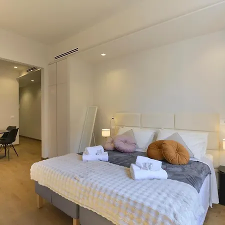 The Chic Loft In The Heart Of The - Bemyhost *